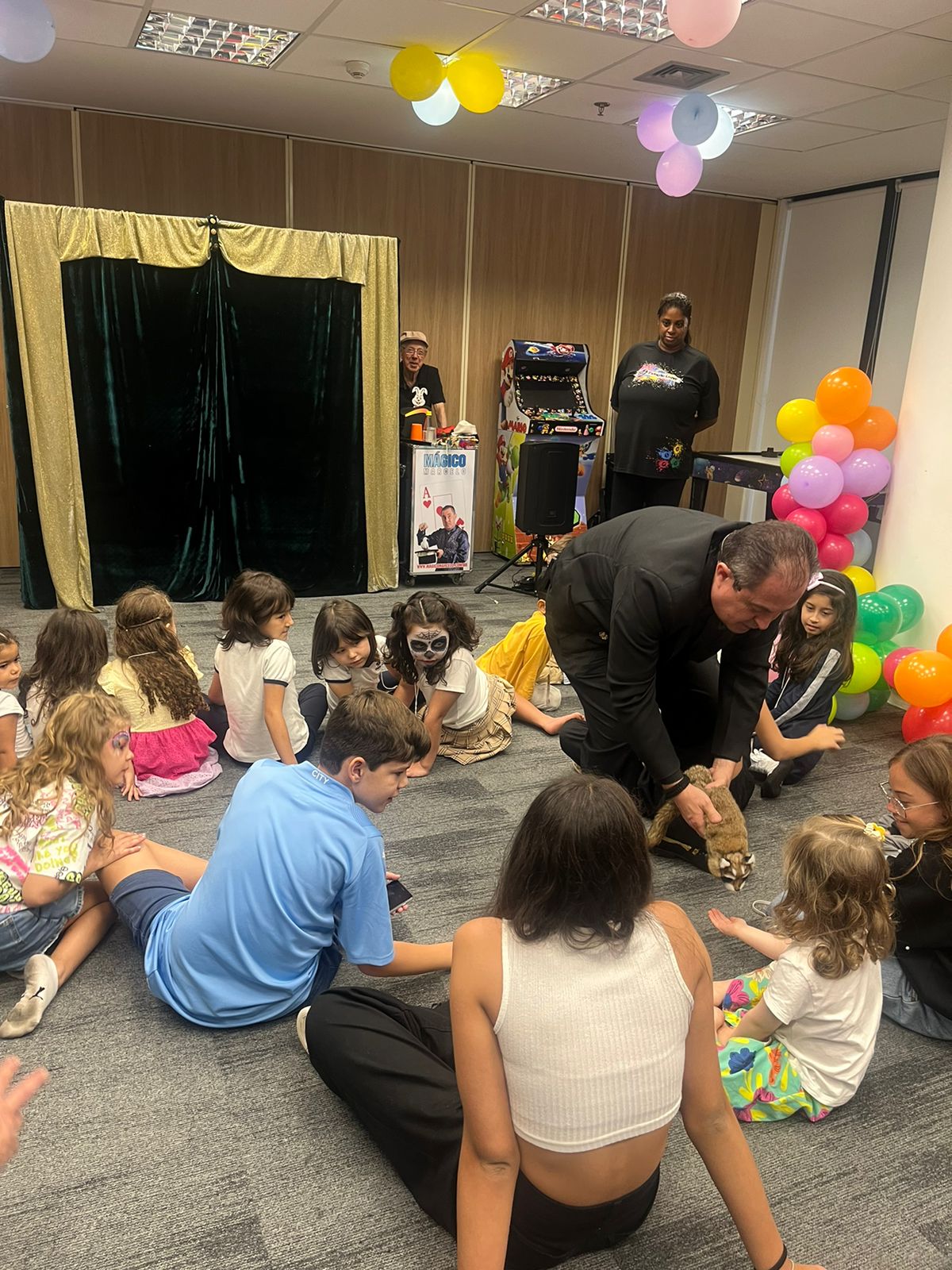 Show de Magica - Dia das Crianças Corporativo - Endomarketing - Kids At Work