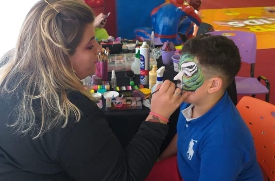 Pintura Facial - Dia das Crianças Corporativo - Endomarketing - Kids At Work