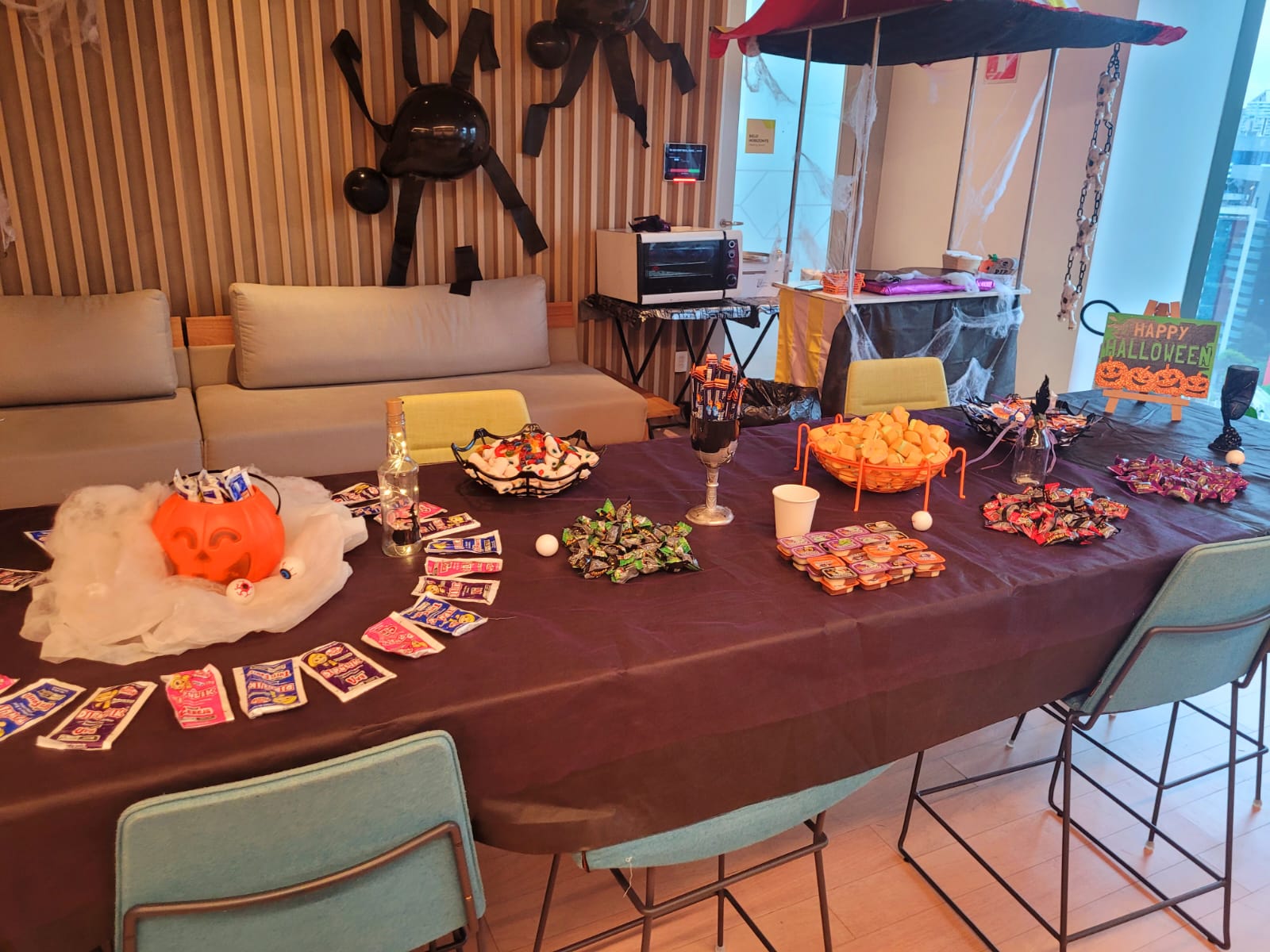 Evento tematico - Halloween corporativo - Barraquinhas - Decoração