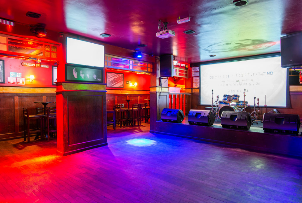 Republic Pub - Salão Principal