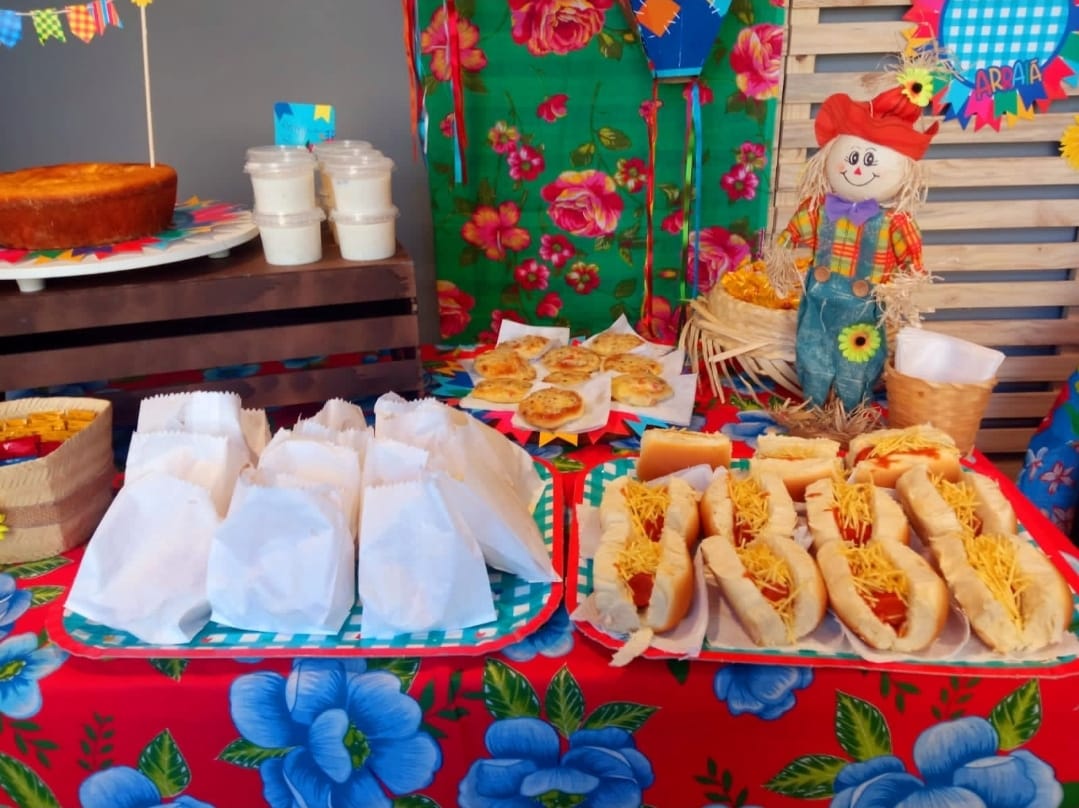 Catering Típico - Festa Junina na empresa - Buffet Tipico