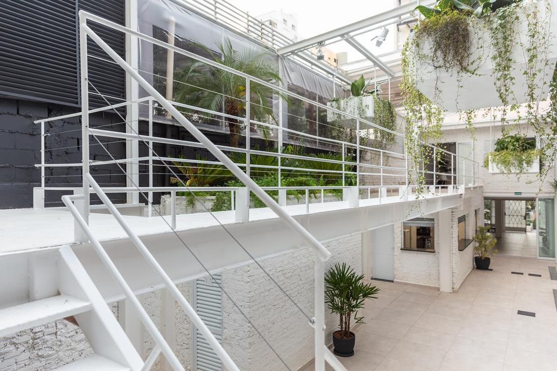 Espaço Branco - Fundos