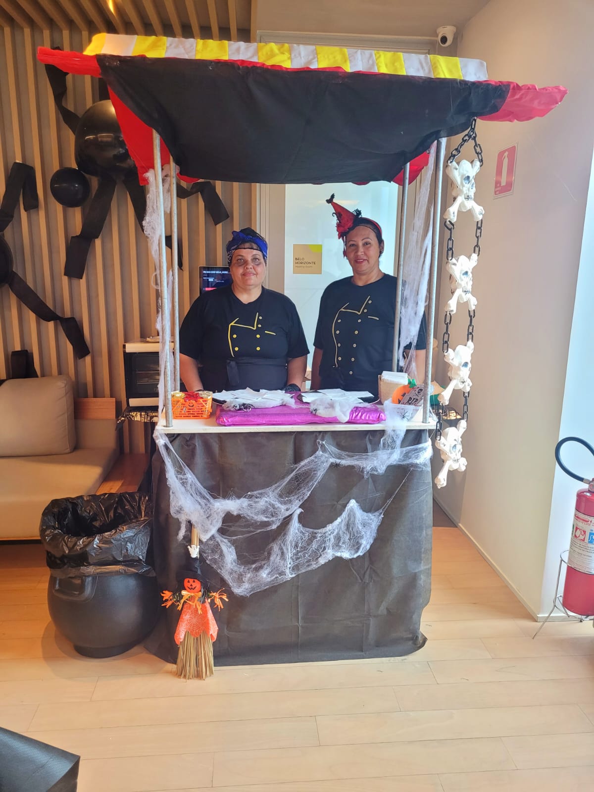 Evento tematico - Halloween corporativo - Barraquinhas - Decoração