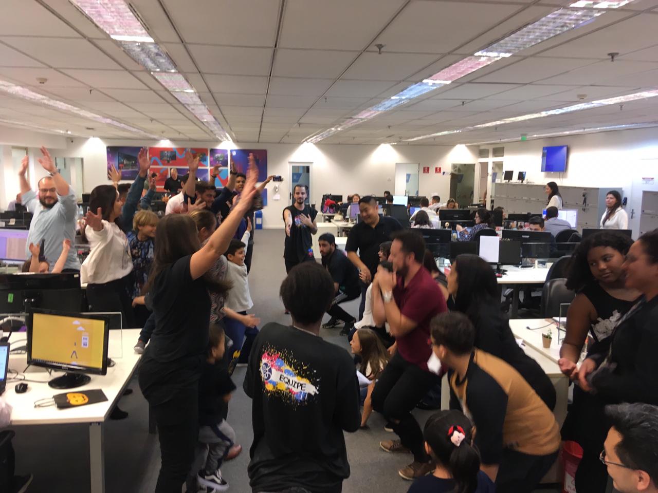 Ação de Dia das Crianças - Kids at work 