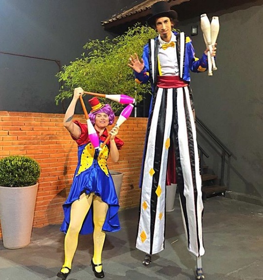 Ação de Dia das Crianças - Kids at work - Personagens e recreação