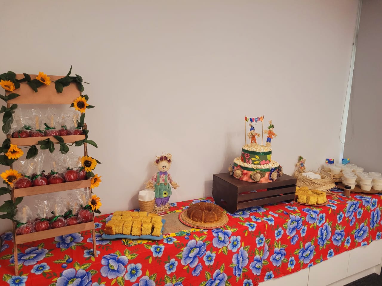 Catering Típico - Festa Junina na empresa - Buffet Tipico